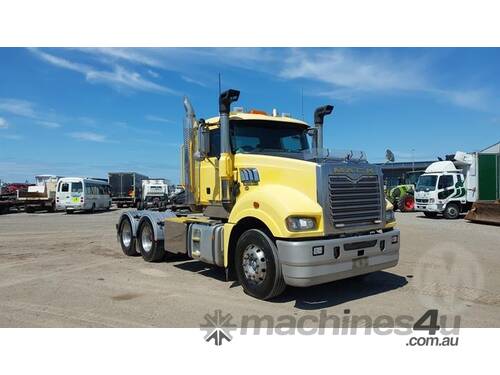 Mack Superliner CLXT