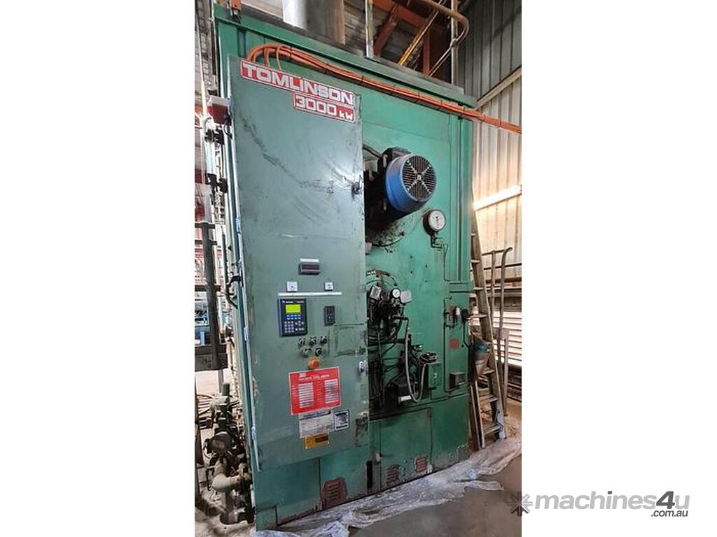Used TOMLINSON WATER TUBE 3 MW STEAM BOILER 1985 TOMLINSON WATER TUBE 3
