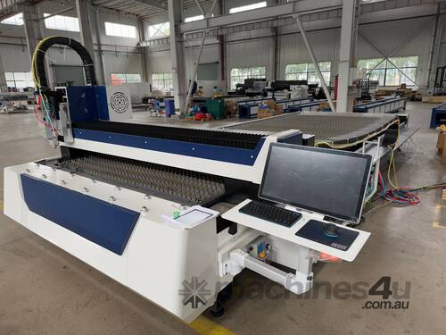 Single Table Laser Cutting Machine Open top 1.5KW 1500mmx3000mm Cutting Bed 