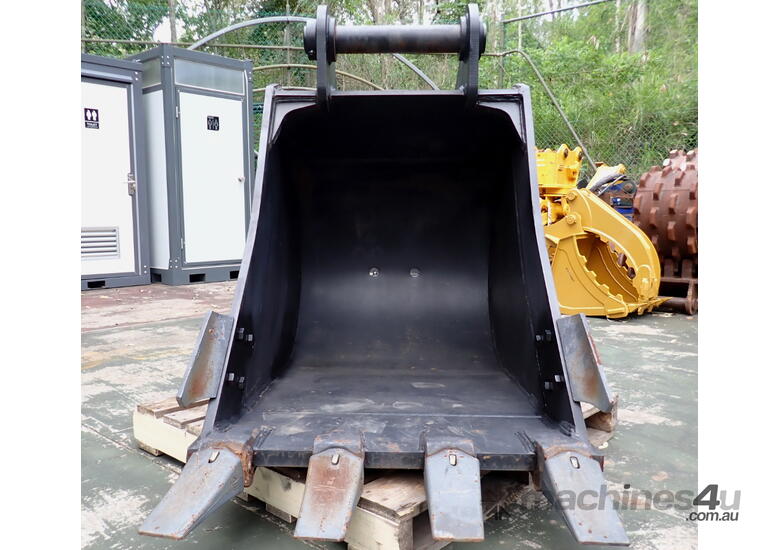 New 20-39 ton (90mm pin) 900mm AHE Excavator GP Digging Bucket