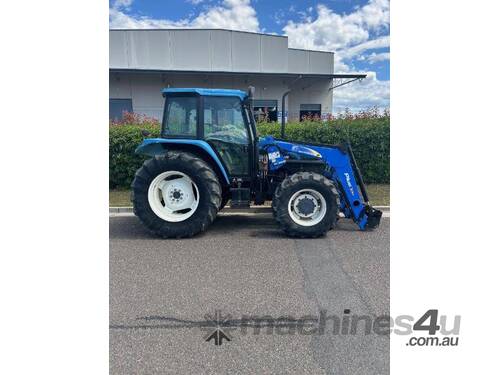 NEW HOLLAND TS100 TRACTOR