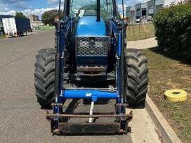 NEW HOLLAND TS100 TRACTOR - picture0' - Click to enlarge