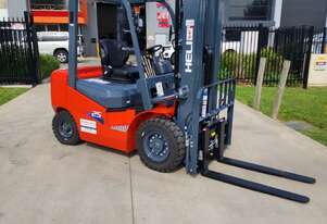 Heli K2 2.5T Diesel Forklift | Brand New | Side shift + Fork Postioner