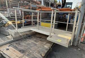 Stainless Steel Construction Platform safe work pedestrian handrail balustrade guard rail checker