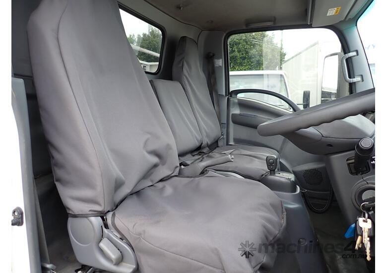 caption ISUZU FSR