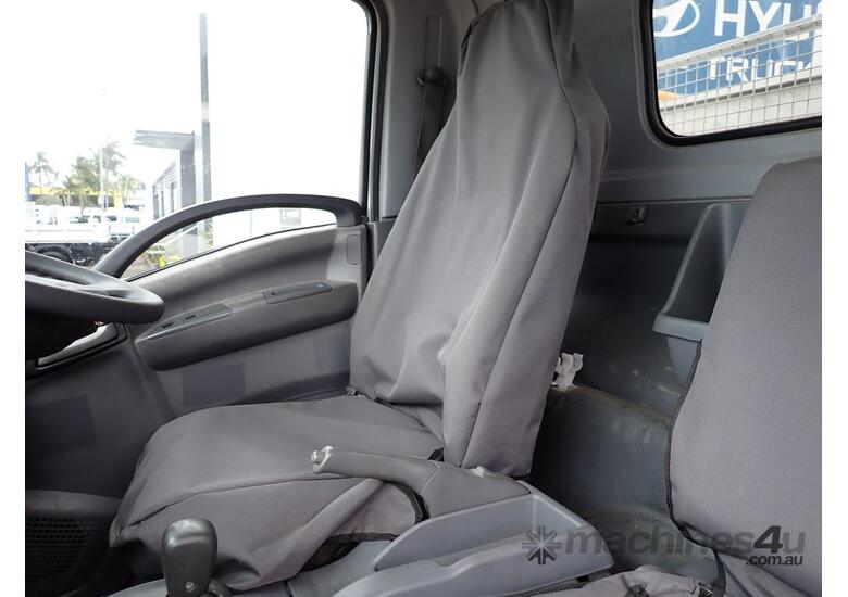 caption ISUZU FSR