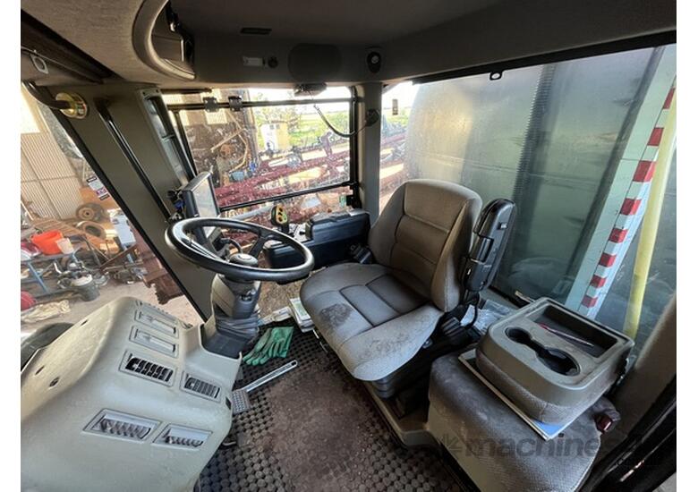 2011 Case 4420 Sprayers