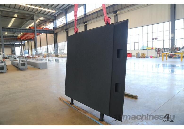 caption 2025 NMG 2000x2000 Crane Outrigger Pad