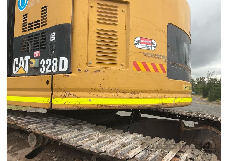 caption 2012 Caterpillar 328D LCR Excavator (Steel Tracked)