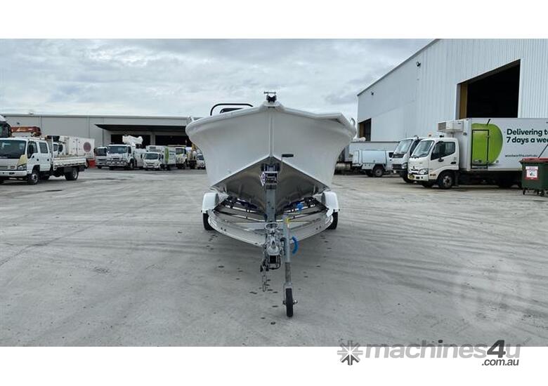 caption Quintrex 481 Top Ender
