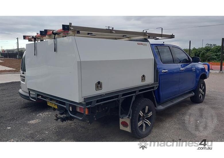 caption Toyota Hilux GUN/TGN 120-130 GUN126R