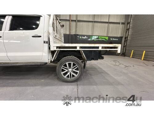 caption 2008 Toyota Hilux SR (4x4) Diesel Dual Cab Ute (MY05)