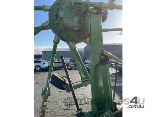 caption 2011 Krone Swadro 700 Rotary Hay Rake