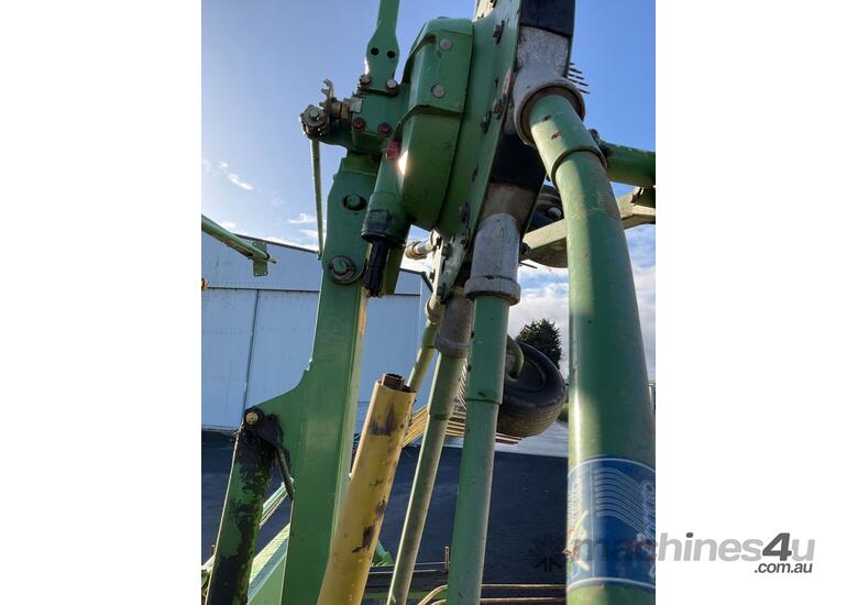 caption 2011 Krone Swadro 700 Rotary Hay Rake