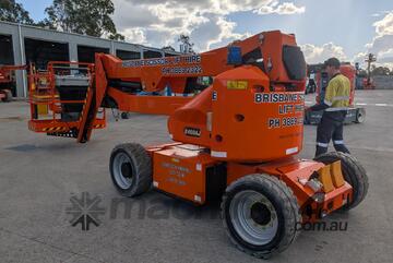 JLG 450AJE 45ft Electric Knuckle Boom Lift