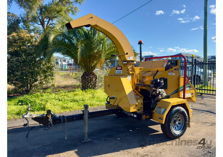 Vermeer BC900XL Wood Chipper Forestry Equipment