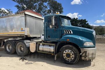 2016 Mack Granite 6x4 & Semi Tipper