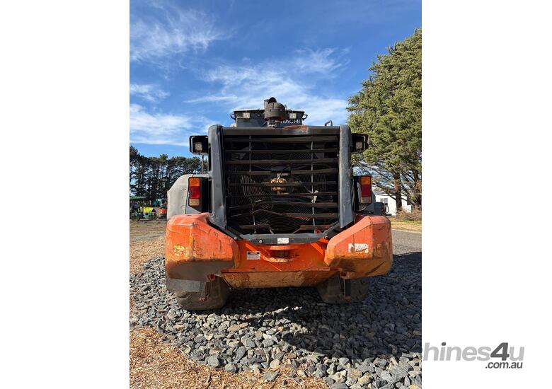 2017 Hitachi ZW310-5B