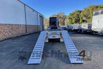 5m - 7Tonne Heavy Duty Steel Track,Rubber Pads on steel,Rubber Track & Rubber Tyre Machinery Loading