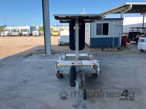 2017 Data Signs Single Axle Traffic Light Trailer Combination