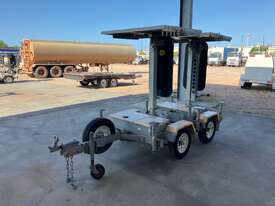 2017 Data Signs Single Axle Traffic Light Trailer Combination - picture1' - Click to enlarge