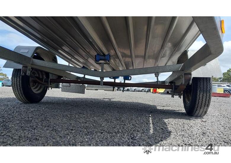 Mayfair Marine REDCO RE1210