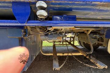 2016 Eastwell Holdings Stock Crate B Trailer