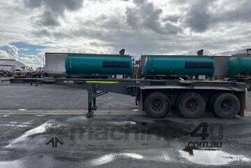 2022 Maxitrans ST3 Tri Axle Skel Trailer