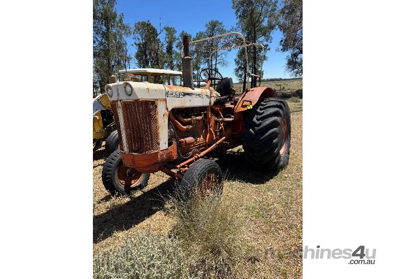 CASE 930 COMFORT KING TRACTOR