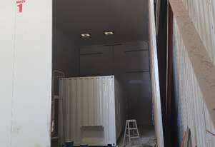 LARGE SPRAY BOOTH - PAINTING SPRAY BOOTH