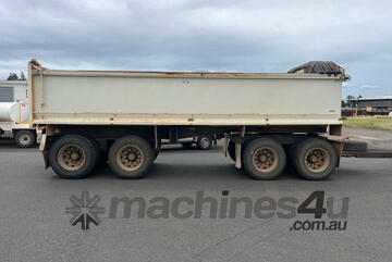 2013 Peak Engineering Quad Axle Tipping Dog Trailer