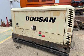 Doosan 7/120 420cfm Portable Compressor