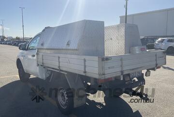 2016 Mitsubishi Triton GLX Petrol