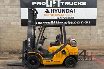 Komatsu 2.5T LPG 4500mm 2 Stage Forklift