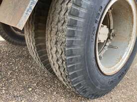 1991 Unknown Curtainside Pig Trailer - picture0' - Click to enlarge