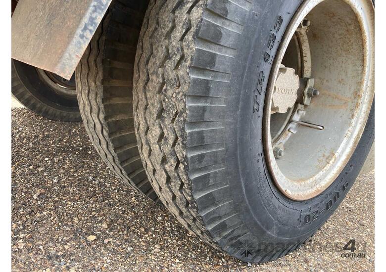 1991 Unknown Curtainside Pig Trailer