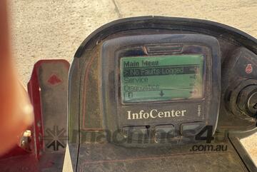 2017 Toro Groundmaster 4000D Wing Deck Mower (Ex Council)