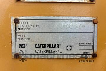 Caterpillar 2000   16H Grader