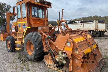 1991 Bomag MPH-100 Soil Stabilizer