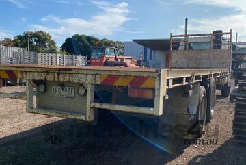 2006 Mitsubishi Fuso Fighter FN600 Table Top