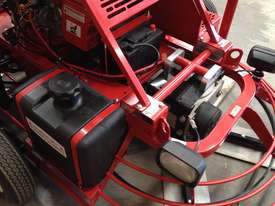 HRT338M Ride On Trowel Machine - picture1' - Click to enlarge