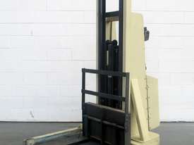 Crown 20IMT130A Walkie Stacker - picture1' - Click to enlarge