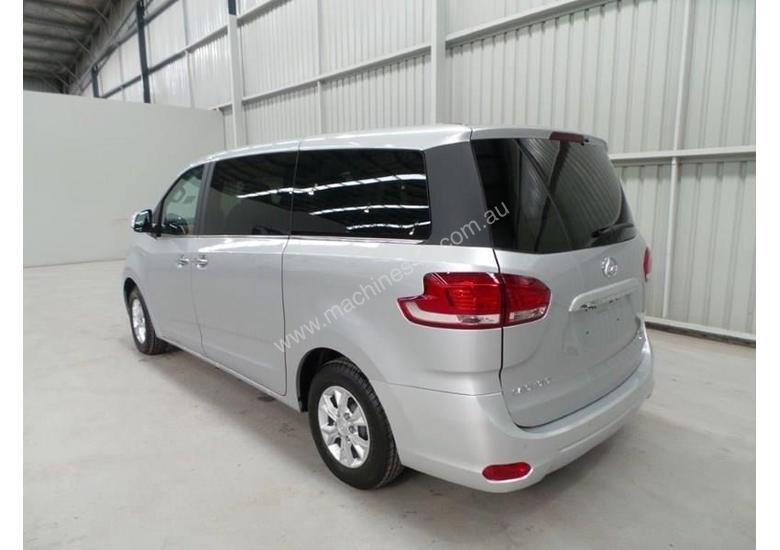 caption LDV G10 Van Van