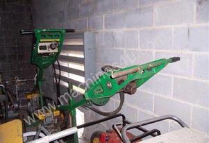 Red Roo POST HOLE DIGGER