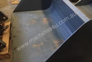 Genuine Merlo Re Handling Bucket 2000 Lt