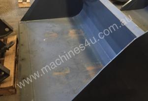 Genuine Merlo Re Handling Bucket 2000 Lt Genuine Merlo Re Handling Bucket 2000 Lt