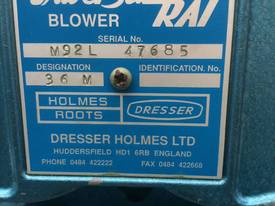 GODFREY HOWDEN W 92L - Blower and fan on skid - picture0' - Click to enlarge