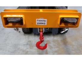 NEW 2500kg forklift slip-on lifting hook attachment FREE DELIVERY - picture1' - Click to enlarge