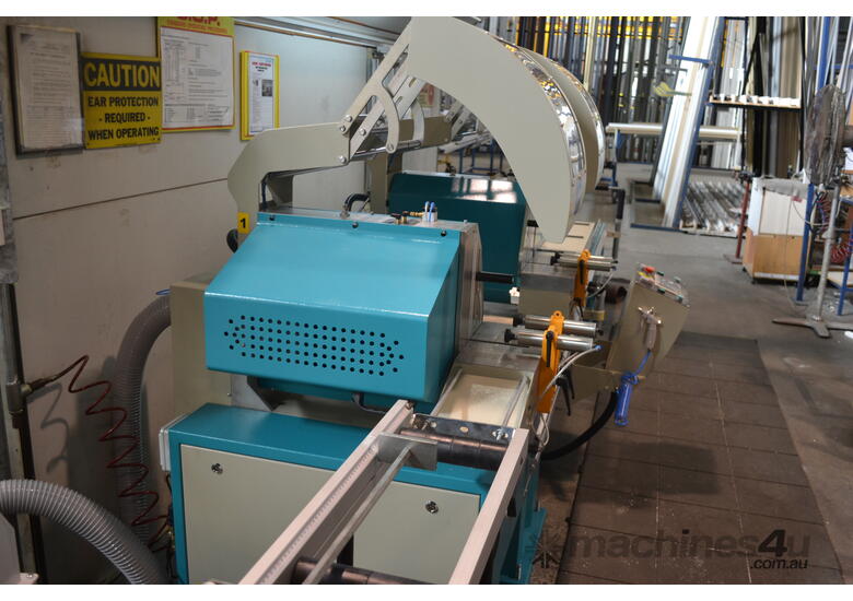 Luna 2 x 420 mm Double Mitre Saw for Aluminum