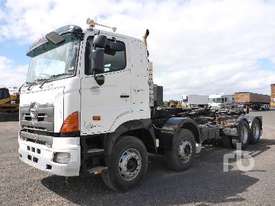HINO FY Hook Truck - picture2' - Click to enlarge